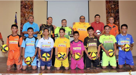 Perasmian Piala Dato Mokhtar Dahari 4Sep15