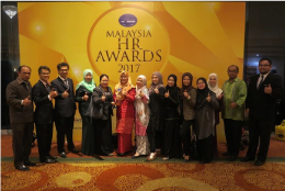 press release HR award 10Nov17 2