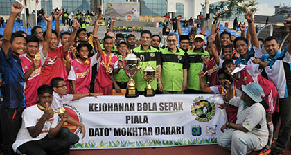 SMK La Salle Wins Dato’ Mokhtar Dahari Cup