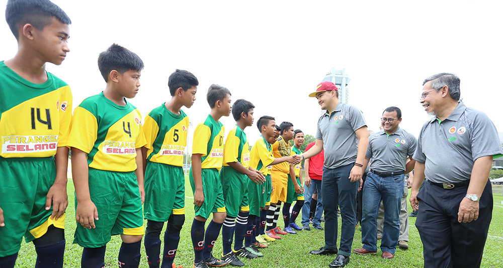 SK Taman Universiti Wins Raja Muda Of Selangor’s Cup